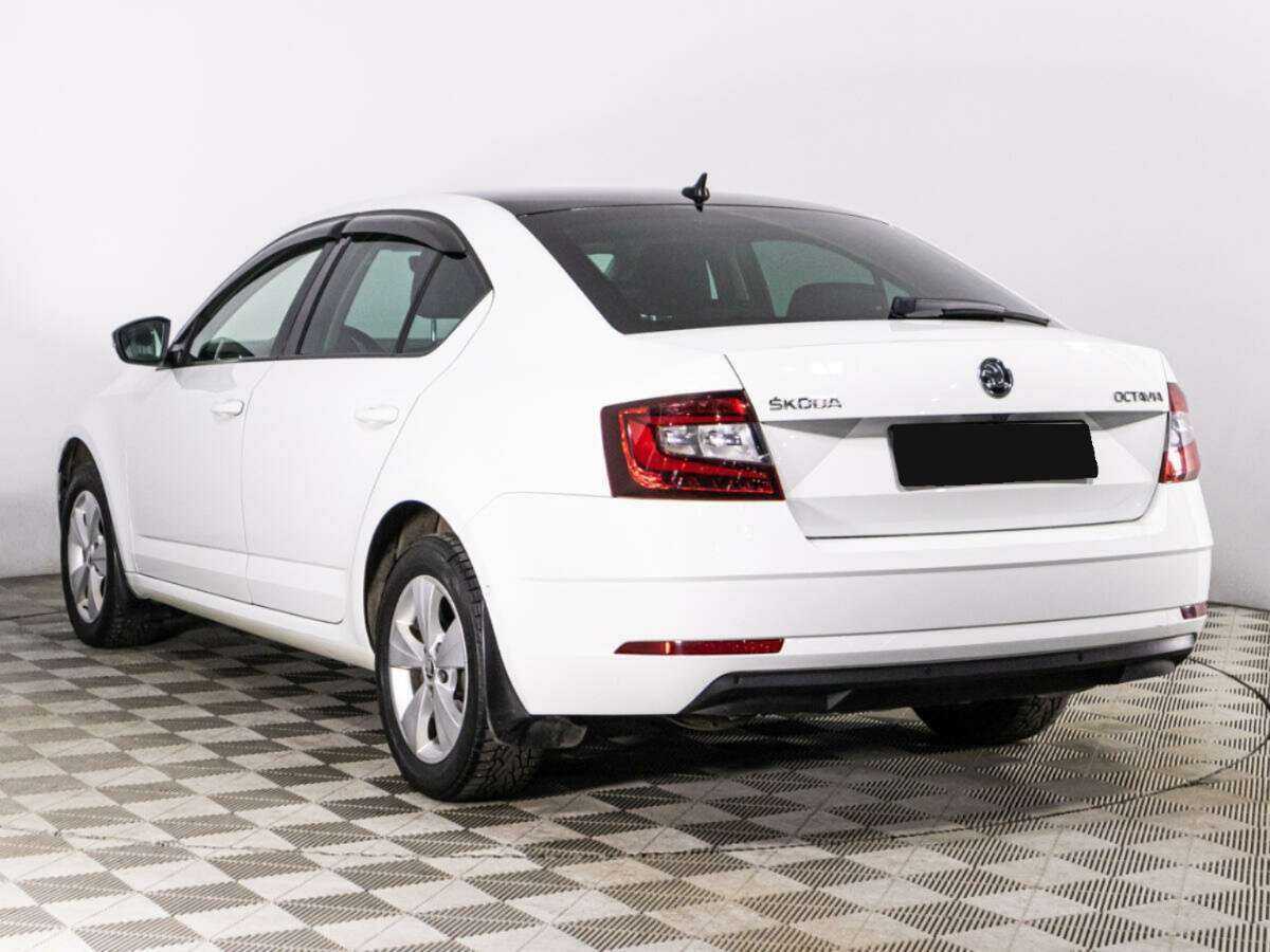 Купить Skoda Octavia с пробегом. Фото: #6