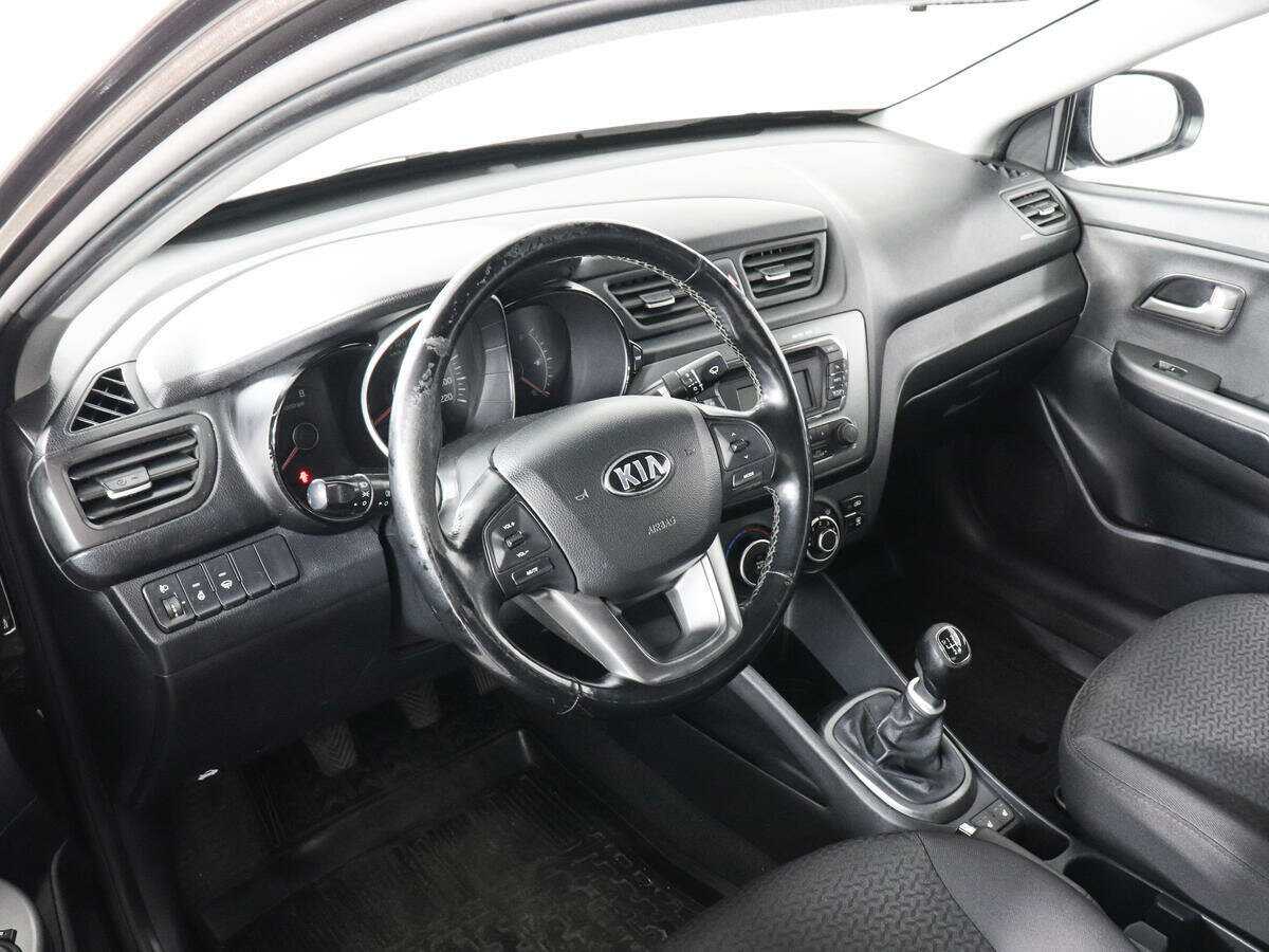 Купить Kia Rio с пробегом. Фото: #8