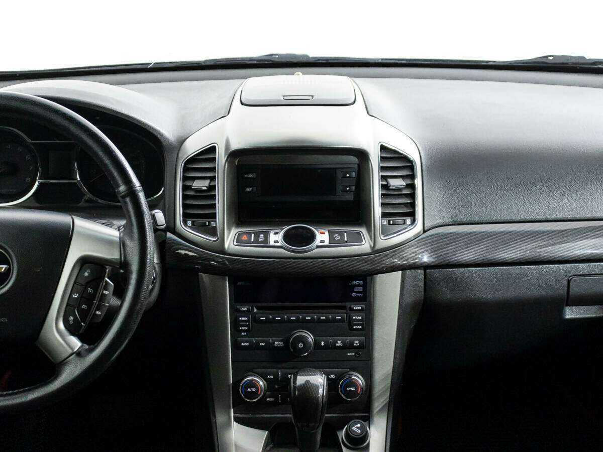 Купить Chevrolet Captiva с пробегом. Фото: #11