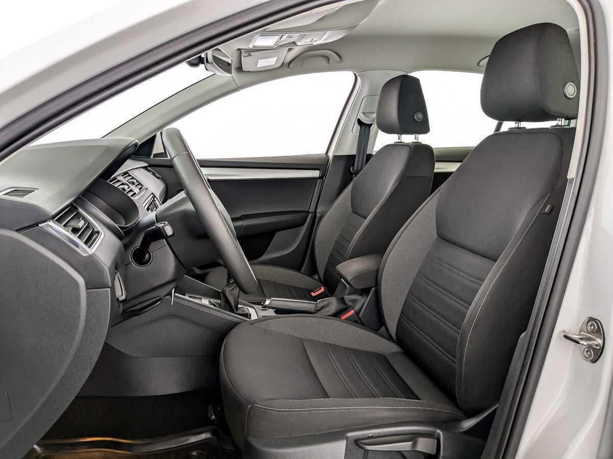 Купить Skoda Octavia с пробегом. Фото: #15