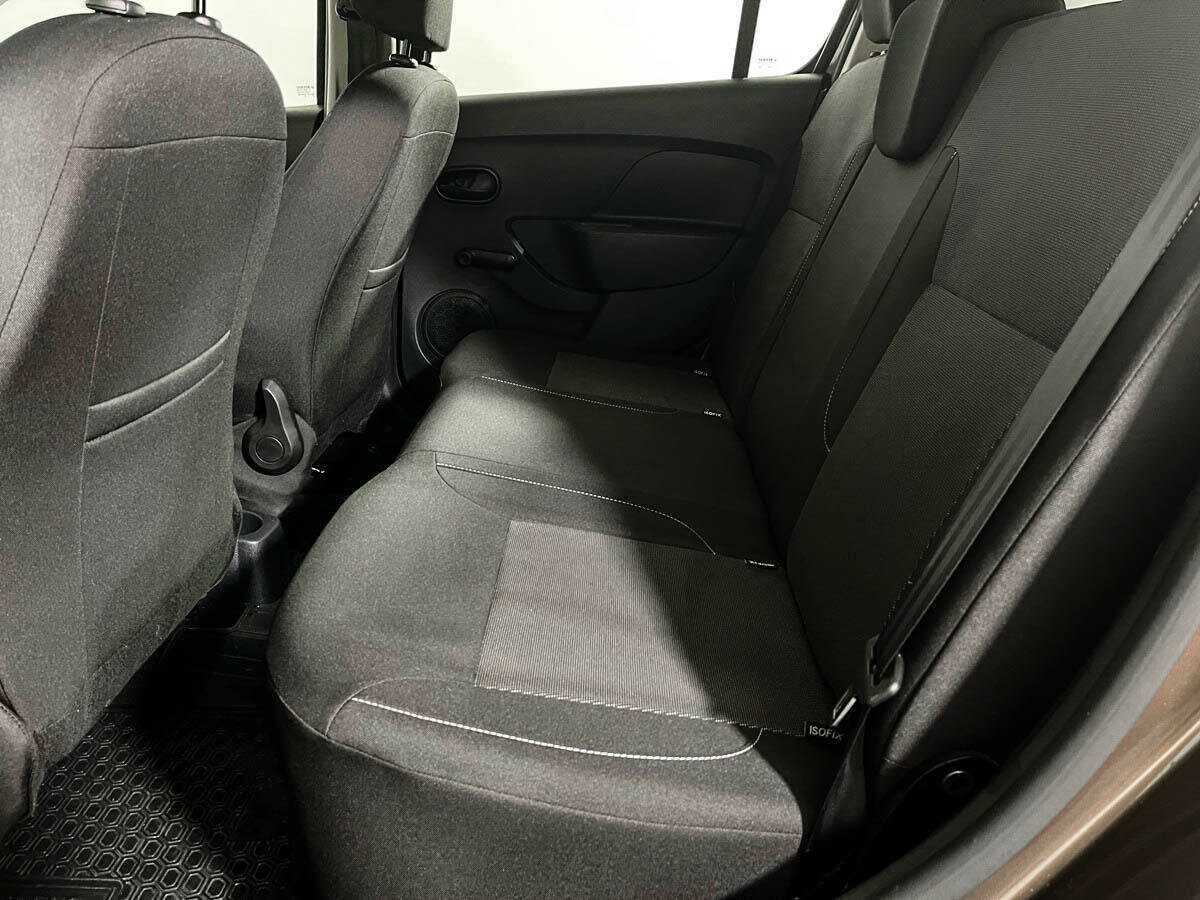 Купить Renault Sandero с пробегом. Фото: #8