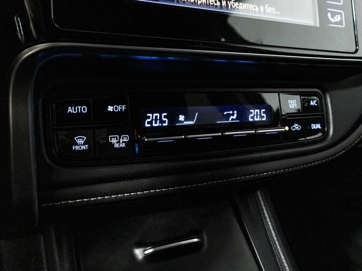 Купить Toyota Corolla с пробегом. Фото: #14