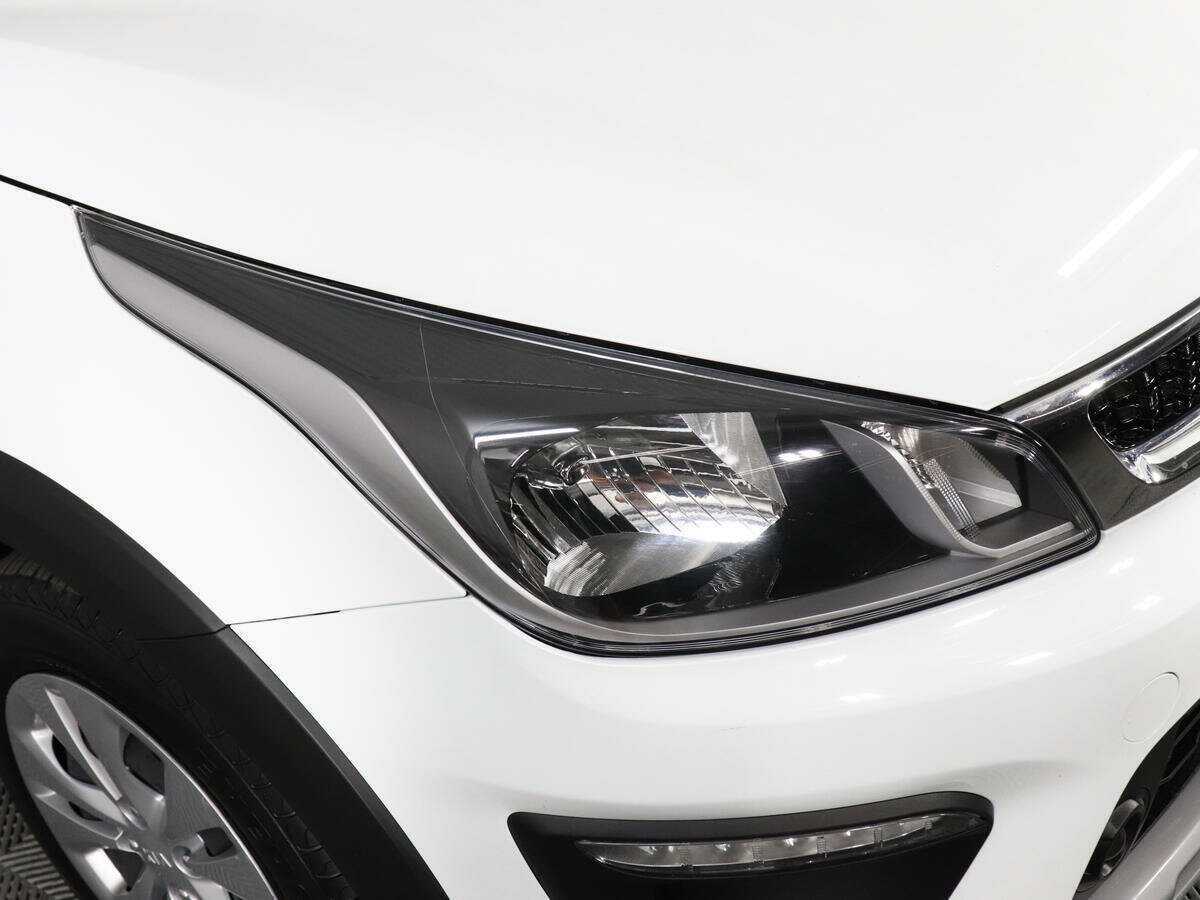 Купить Kia Rio с пробегом. Фото: #9