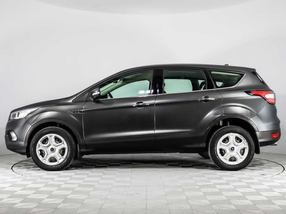 Купить Ford Kuga с пробегом. Фото: #7