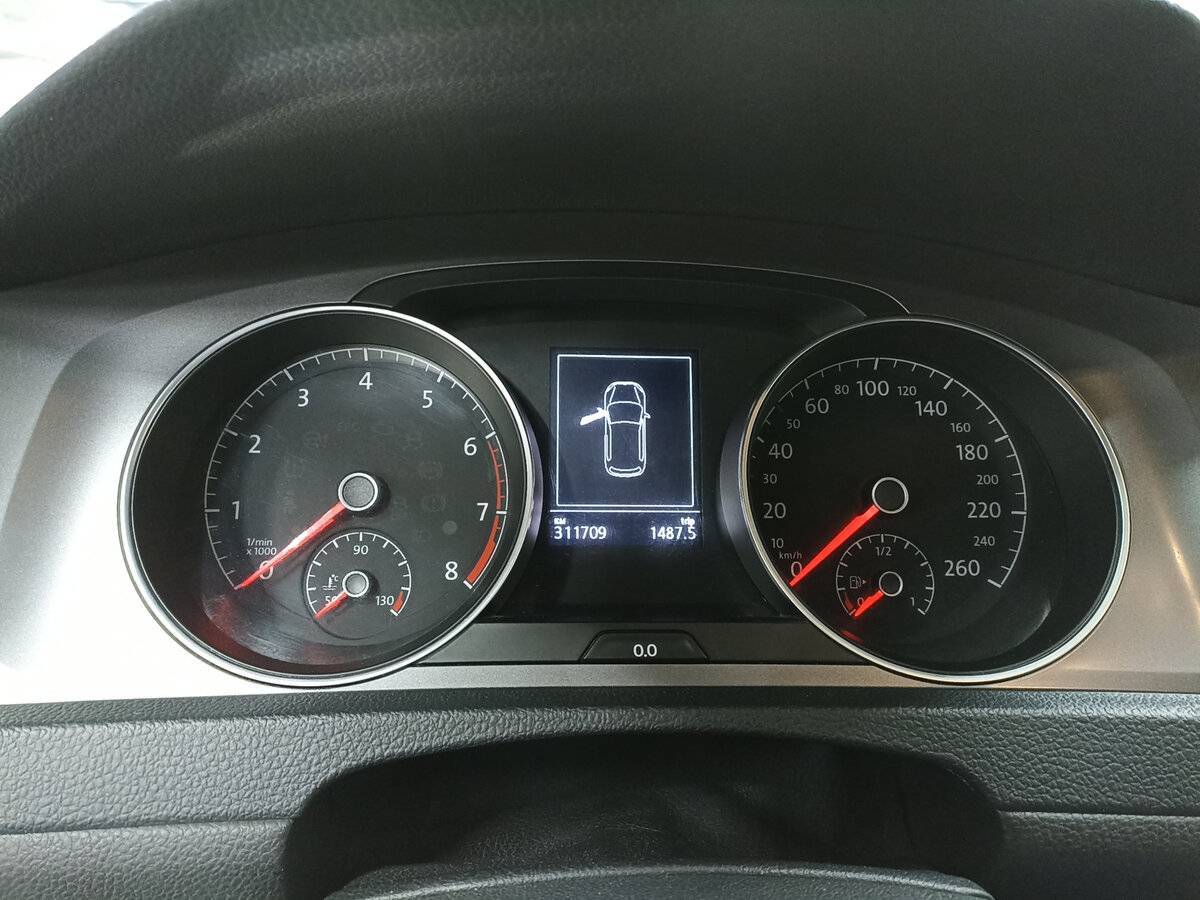 Купить Volkswagen Golf с пробегом. Фото: #12