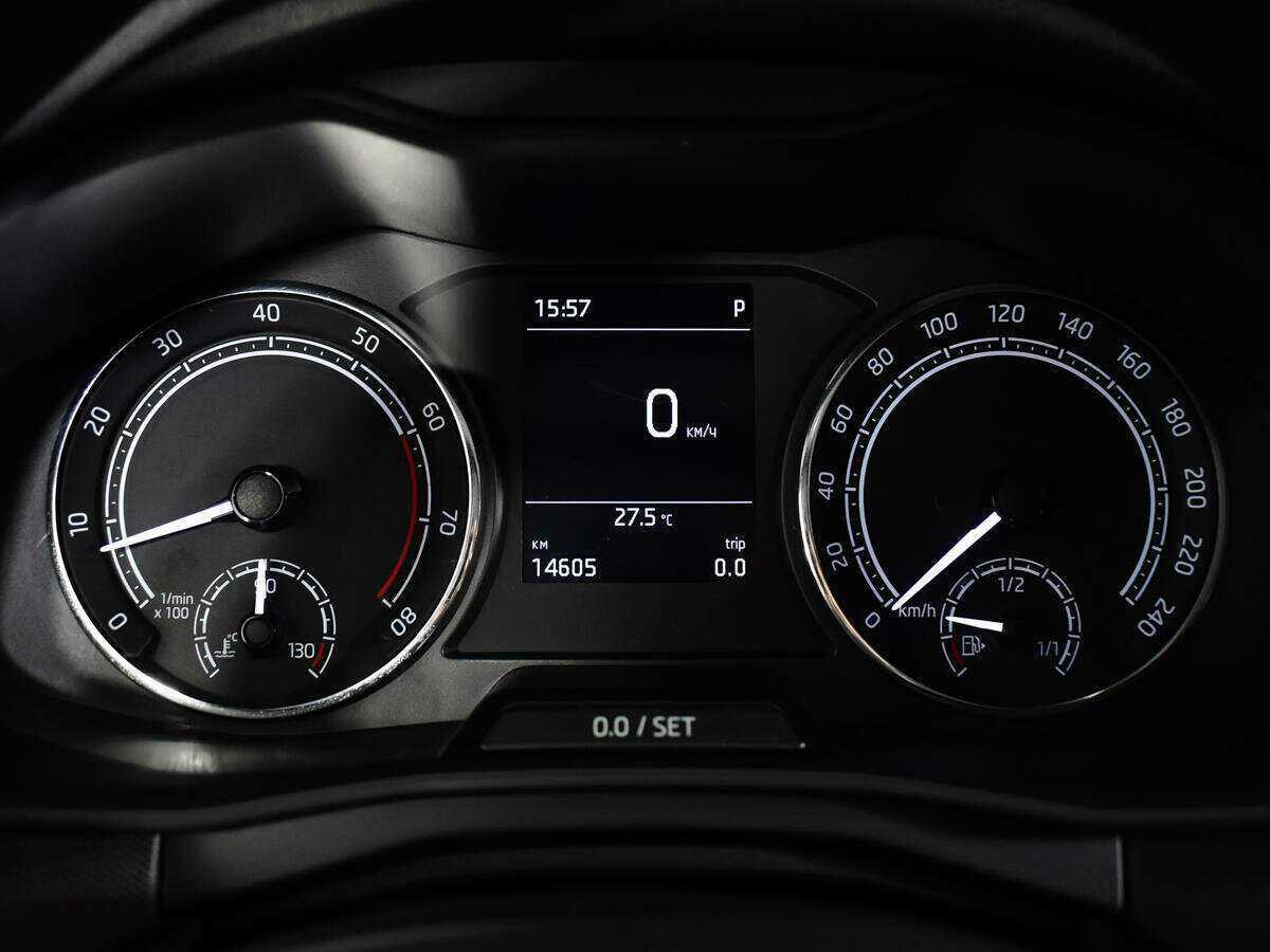 Купить Skoda Rapid с пробегом. Фото: #8