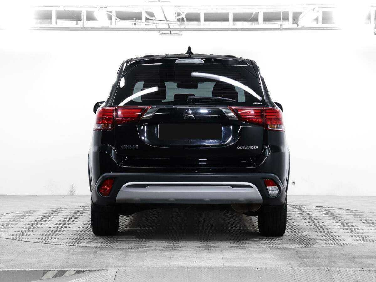 Купить Mitsubishi Outlander с пробегом. Фото: #5
