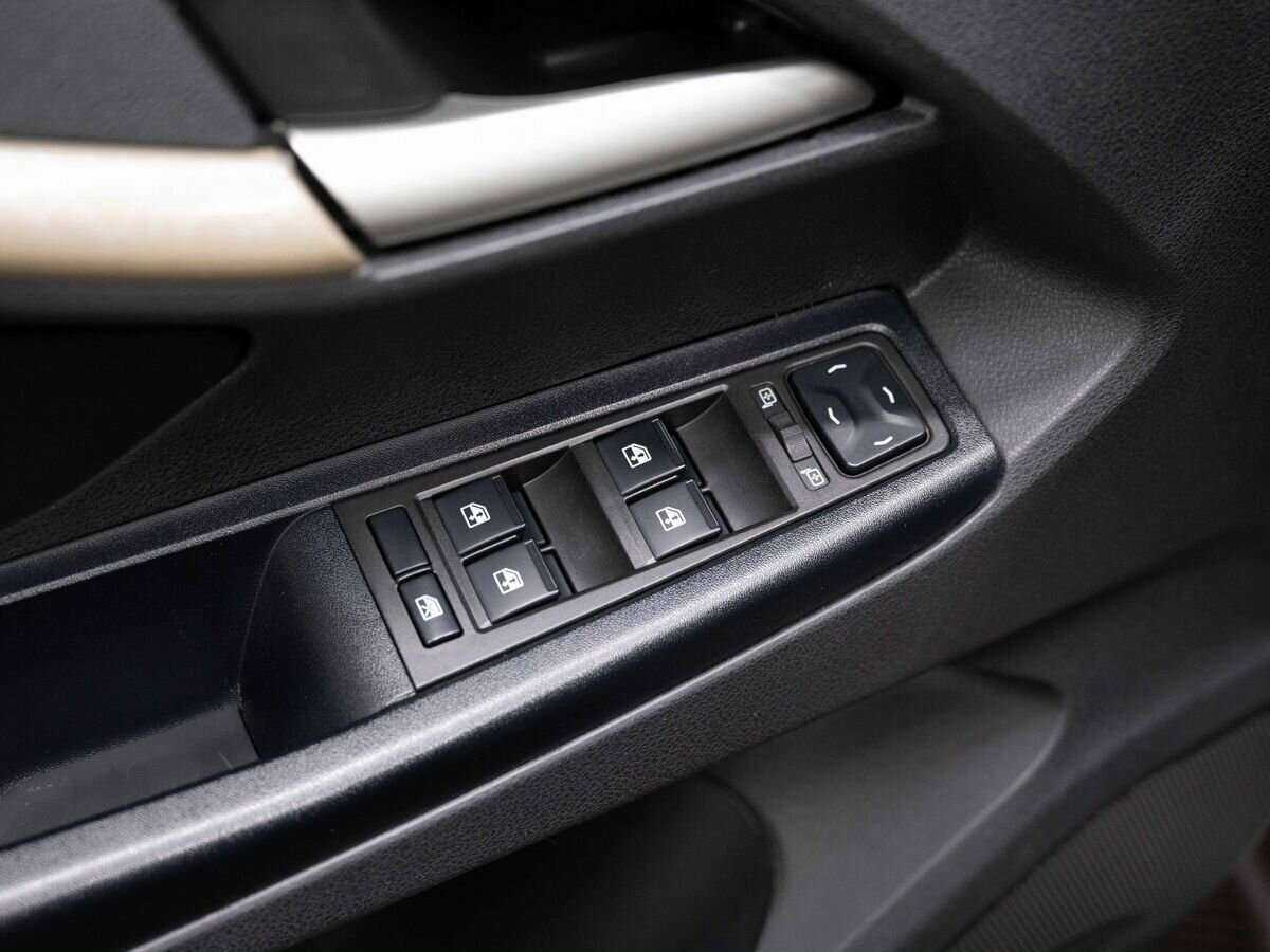 Купить Lada (ВАЗ) Vesta с пробегом. Фото: #18