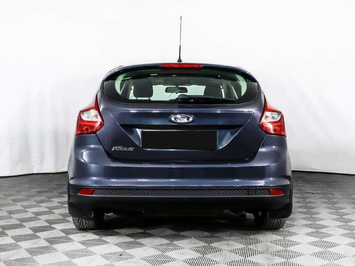 Купить Ford Focus с пробегом. Фото: #4