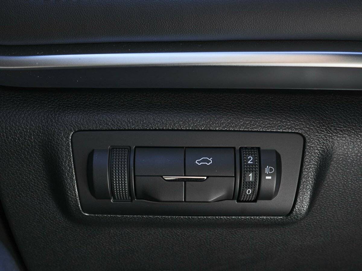 Купить Chery Tiggo 8 с пробегом. Фото: #25