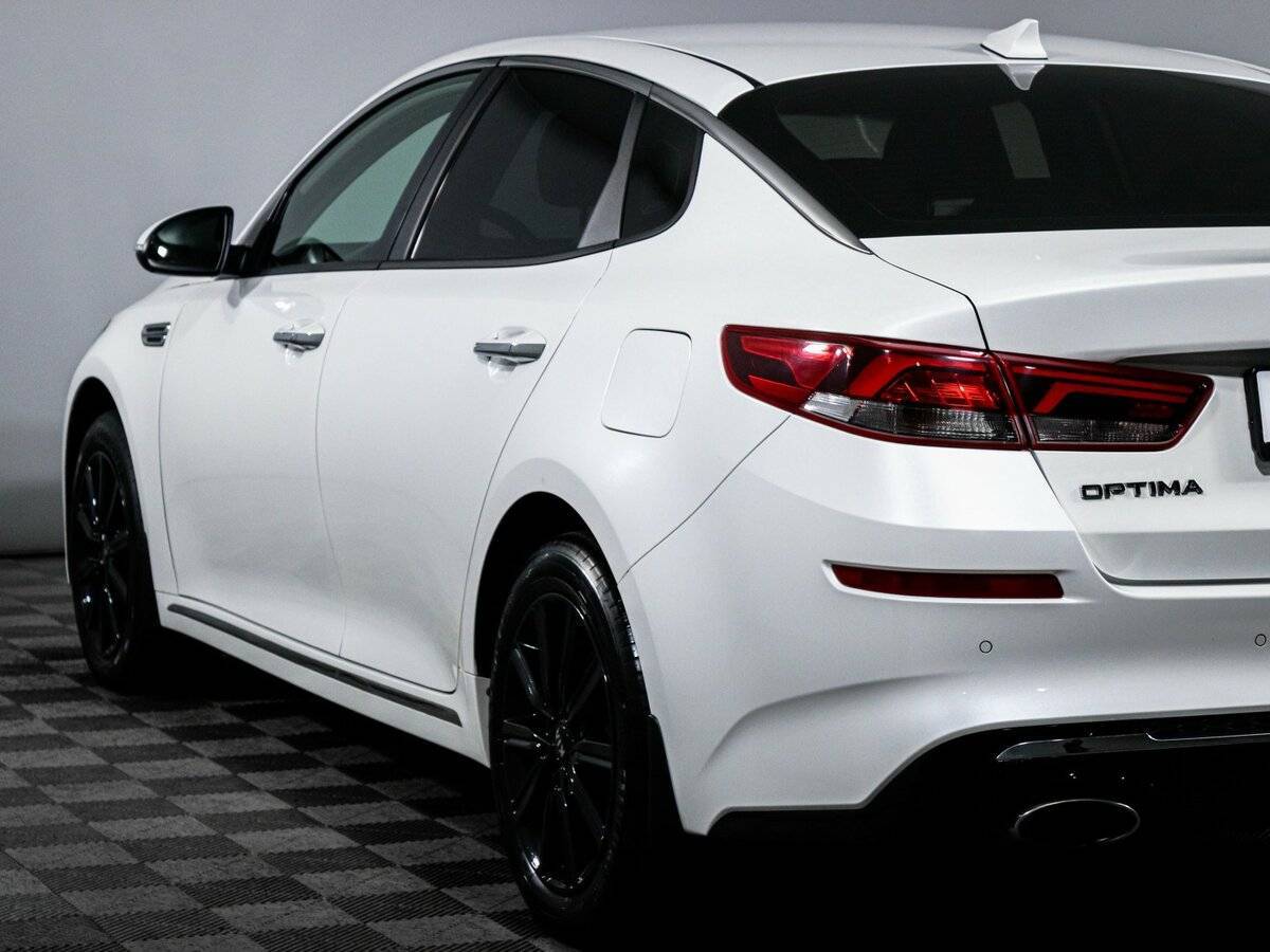 Купить Kia Optima с пробегом. Фото: #18