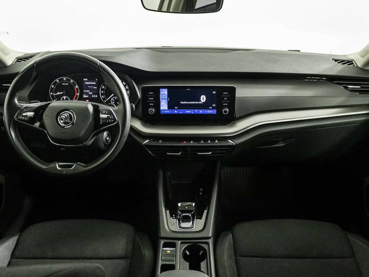 Купить Skoda Octavia с пробегом. Фото: #10