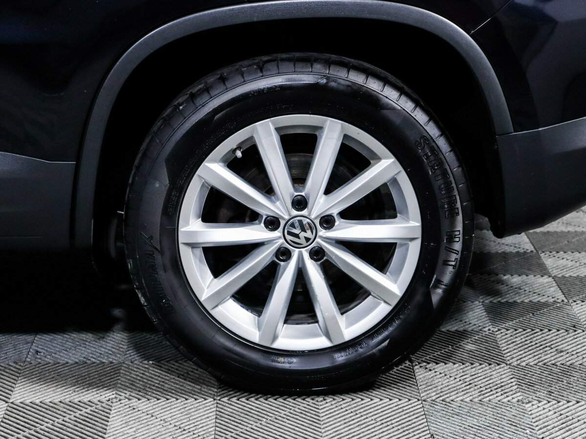 Купить Volkswagen Tiguan с пробегом. Фото: #11