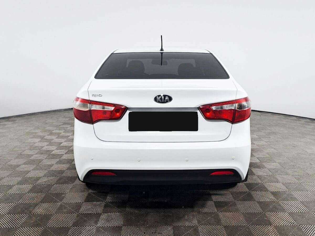 Купить Kia Rio с пробегом. Фото: #4
