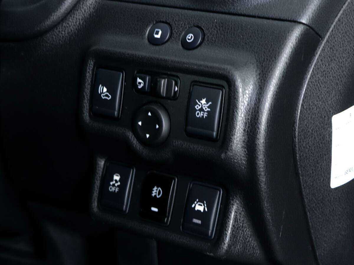 Купить Nissan Note с пробегом. Фото: #11