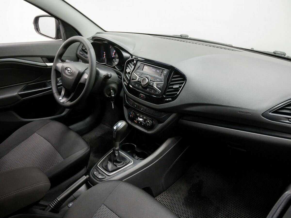 Купить Lada (ВАЗ) Vesta с пробегом. Фото: #5