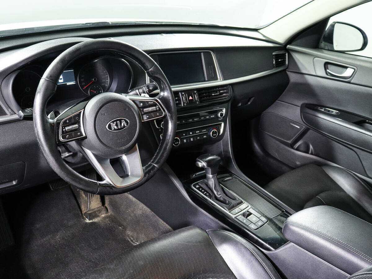 Купить Kia Optima с пробегом. Фото: #13