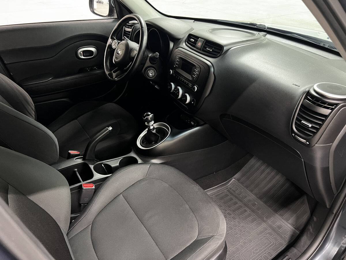 Купить Kia Soul с пробегом. Фото: #9