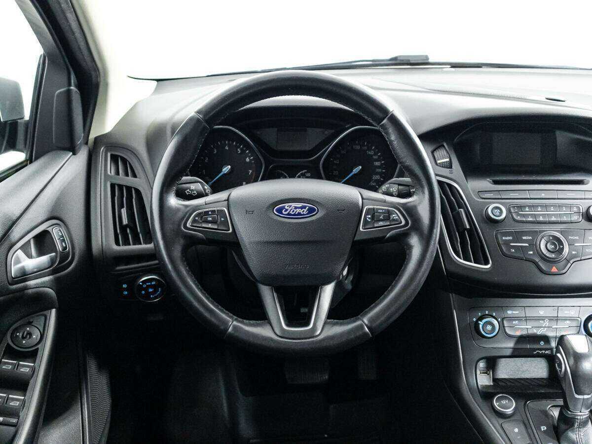 Купить Ford Focus с пробегом. Фото: #15