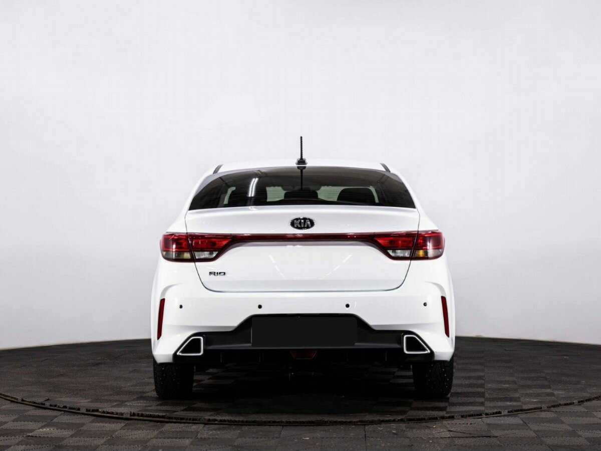 Купить Kia Rio с пробегом. Фото: #4