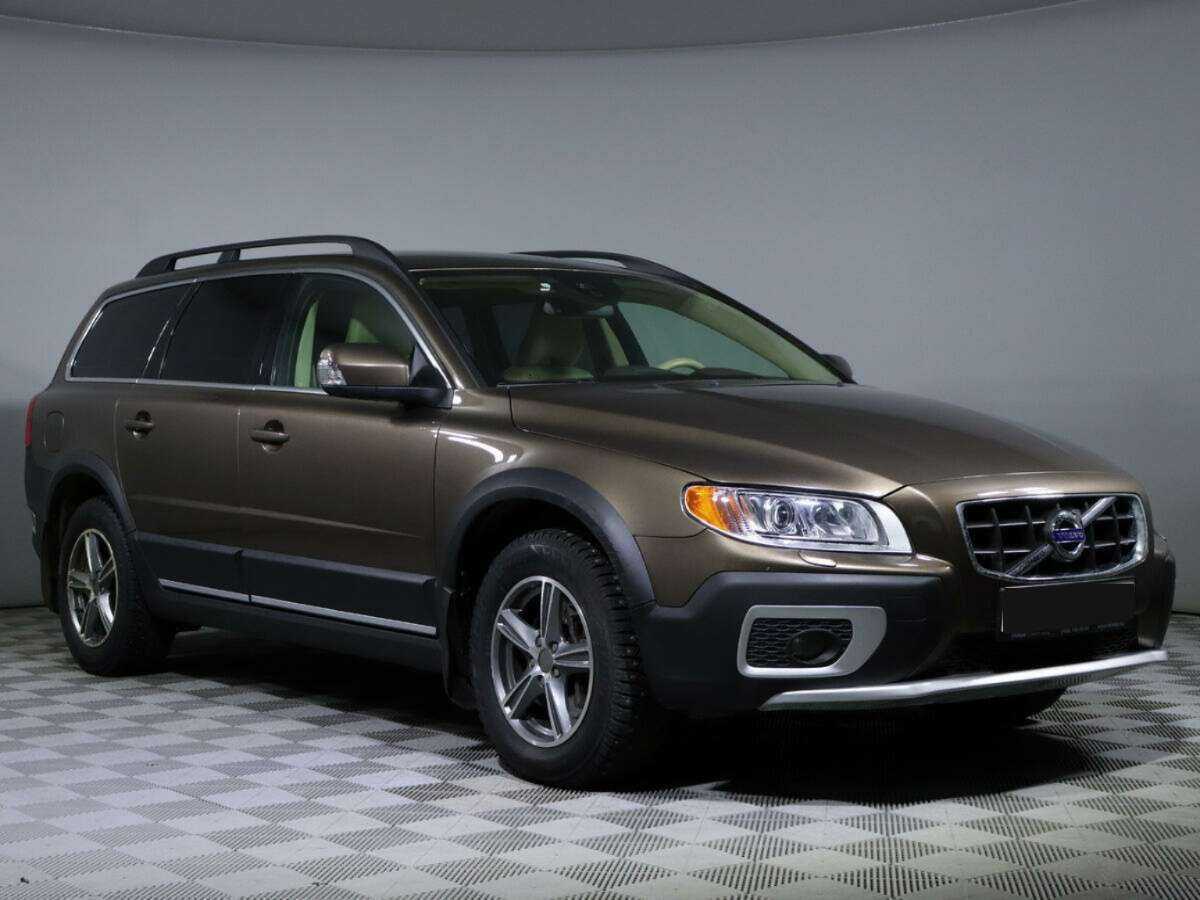 Купить Volvo XC70 с пробегом. Фото: #2