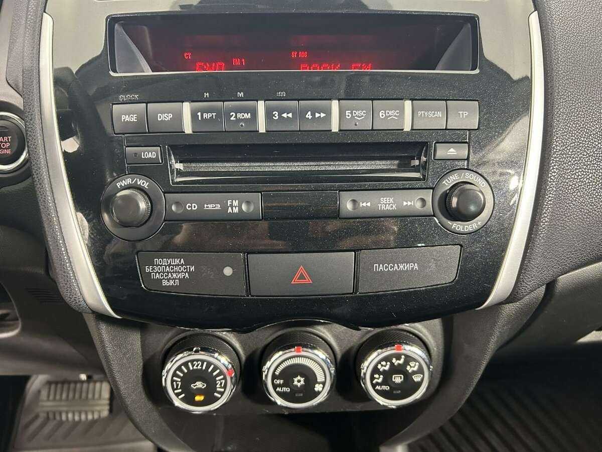 Купить Peugeot 4008 с пробегом. Фото: #9