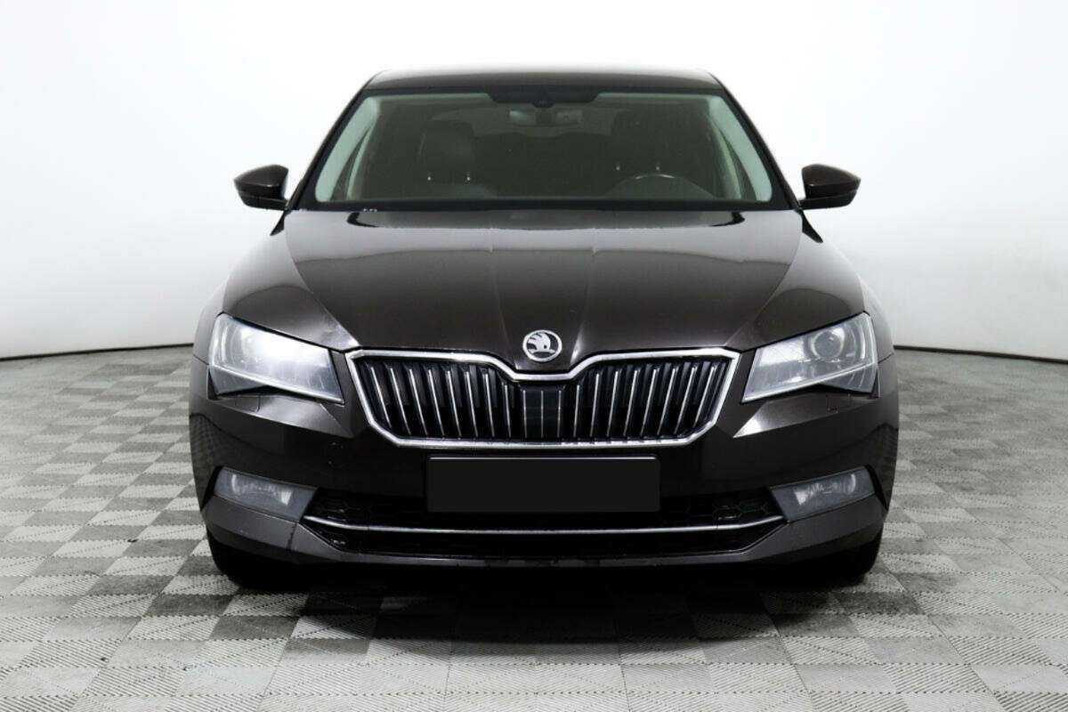 Купить Skoda Superb с пробегом. Фото: #1
