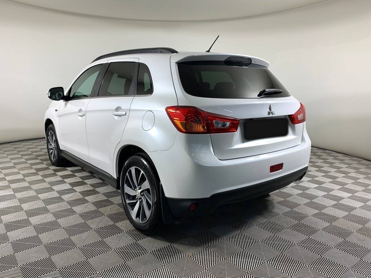Купить Mitsubishi ASX с пробегом. Фото: #6