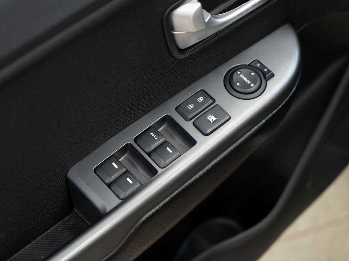 Купить Kia Rio с пробегом. Фото: #13