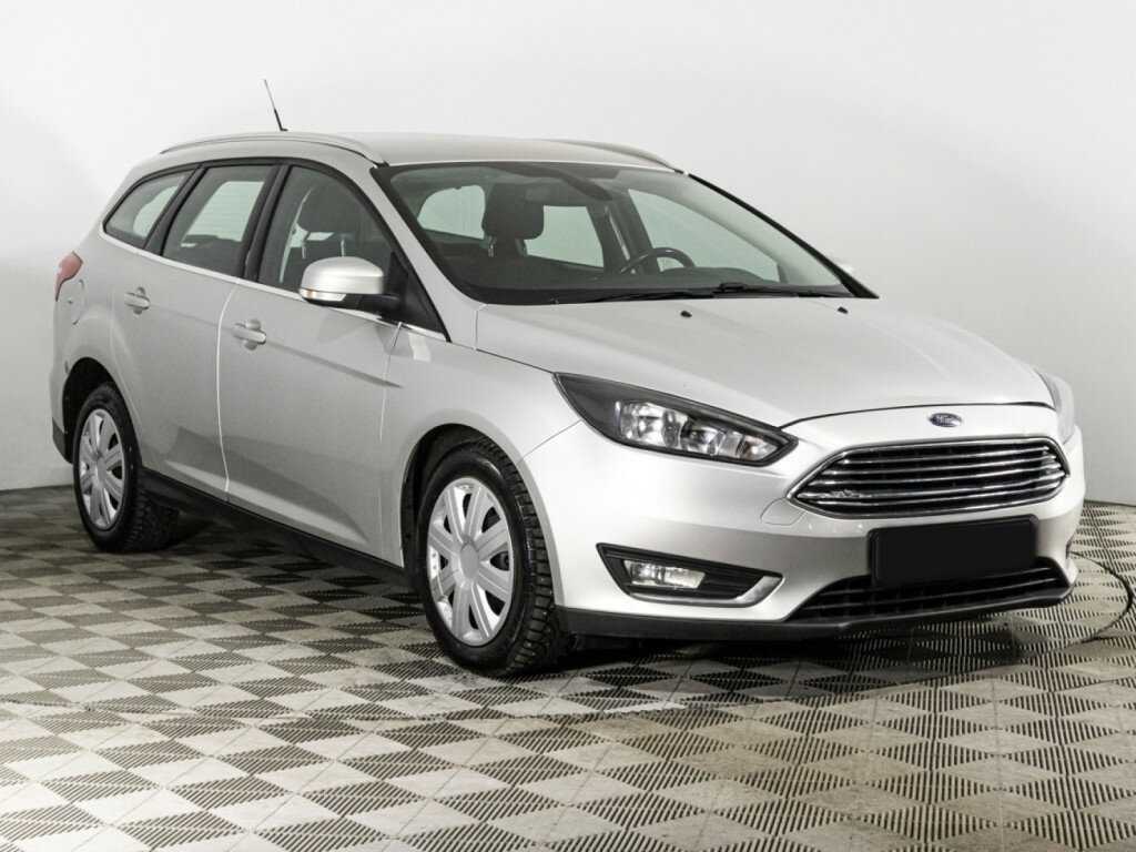Купить Ford Focus с пробегом. Фото: #2