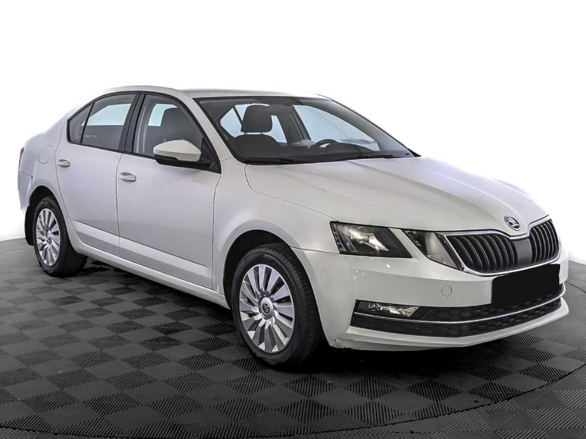 Купить Skoda Octavia с пробегом. Фото: #2