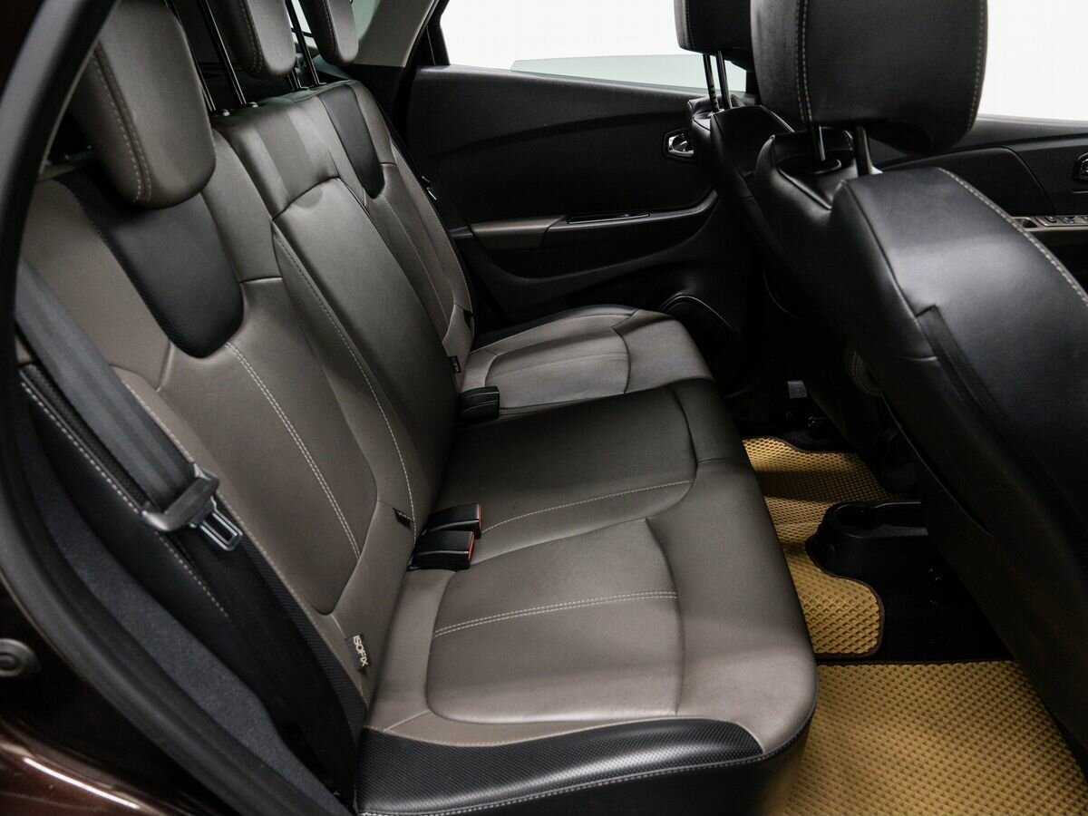 Купить Renault Kaptur с пробегом. Фото: #9
