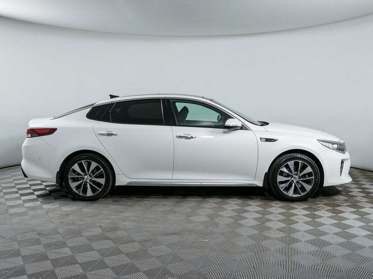 Купить Kia Optima с пробегом. Фото: #3
