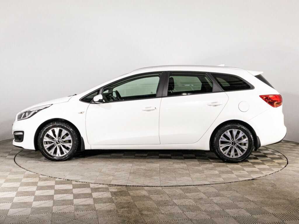 Купить Kia Ceed с пробегом. Фото: #7