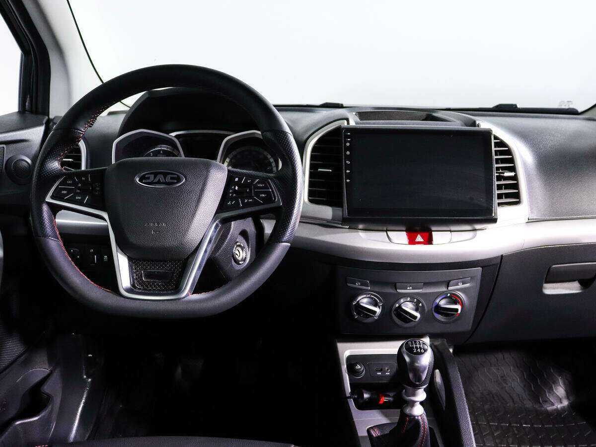 Купить JAC S3 с пробегом. Фото: #9