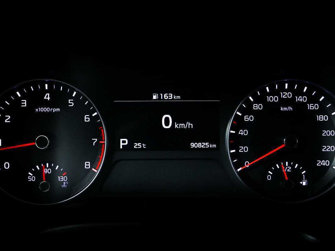 Купить Kia Cerato с пробегом. Фото: #9