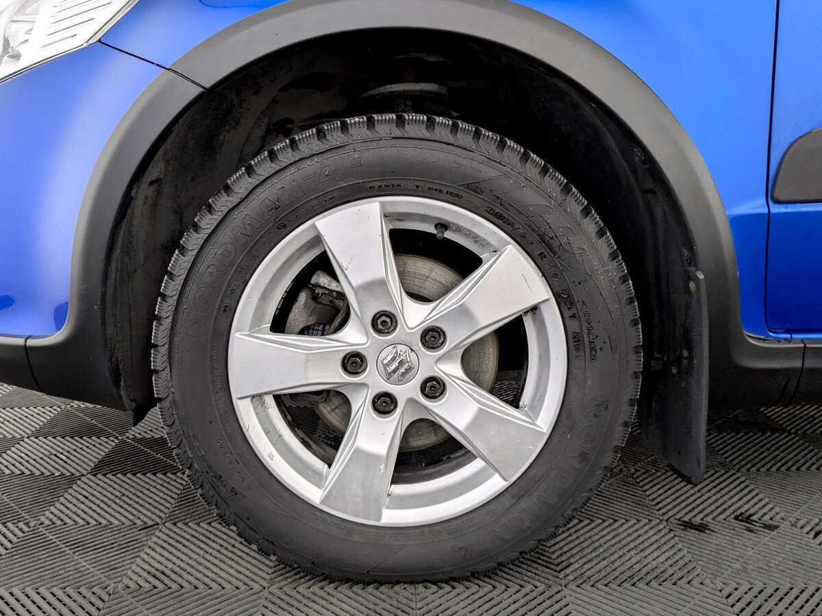 Купить Suzuki SX4 с пробегом. Фото: #17