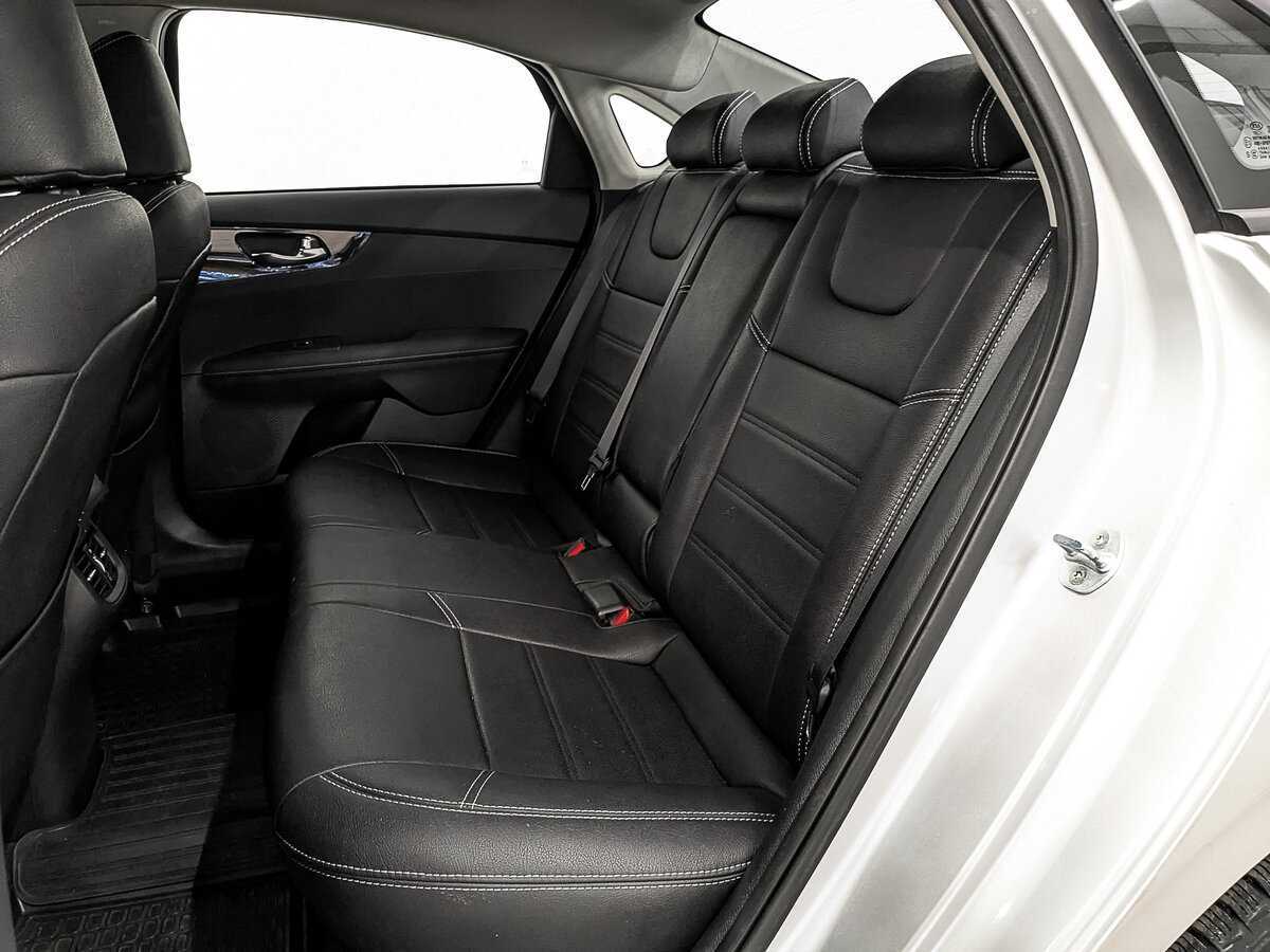 Купить Kia Cerato с пробегом. Фото: #17