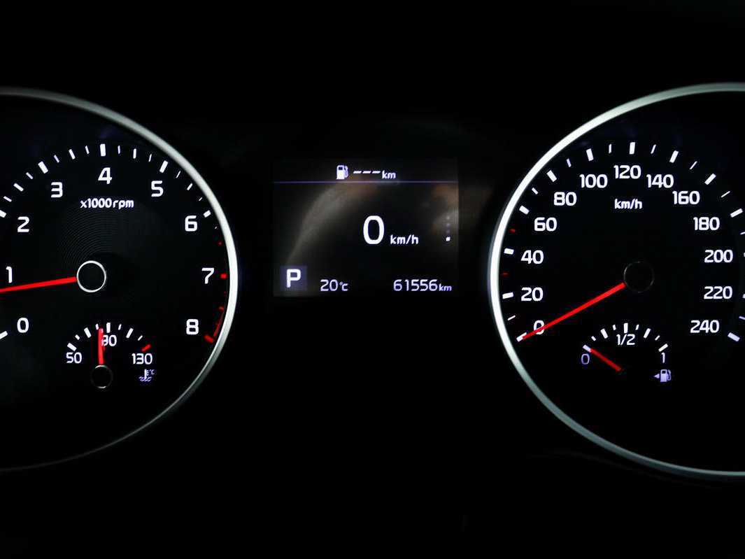 Купить Kia Ceed с пробегом. Фото: #9