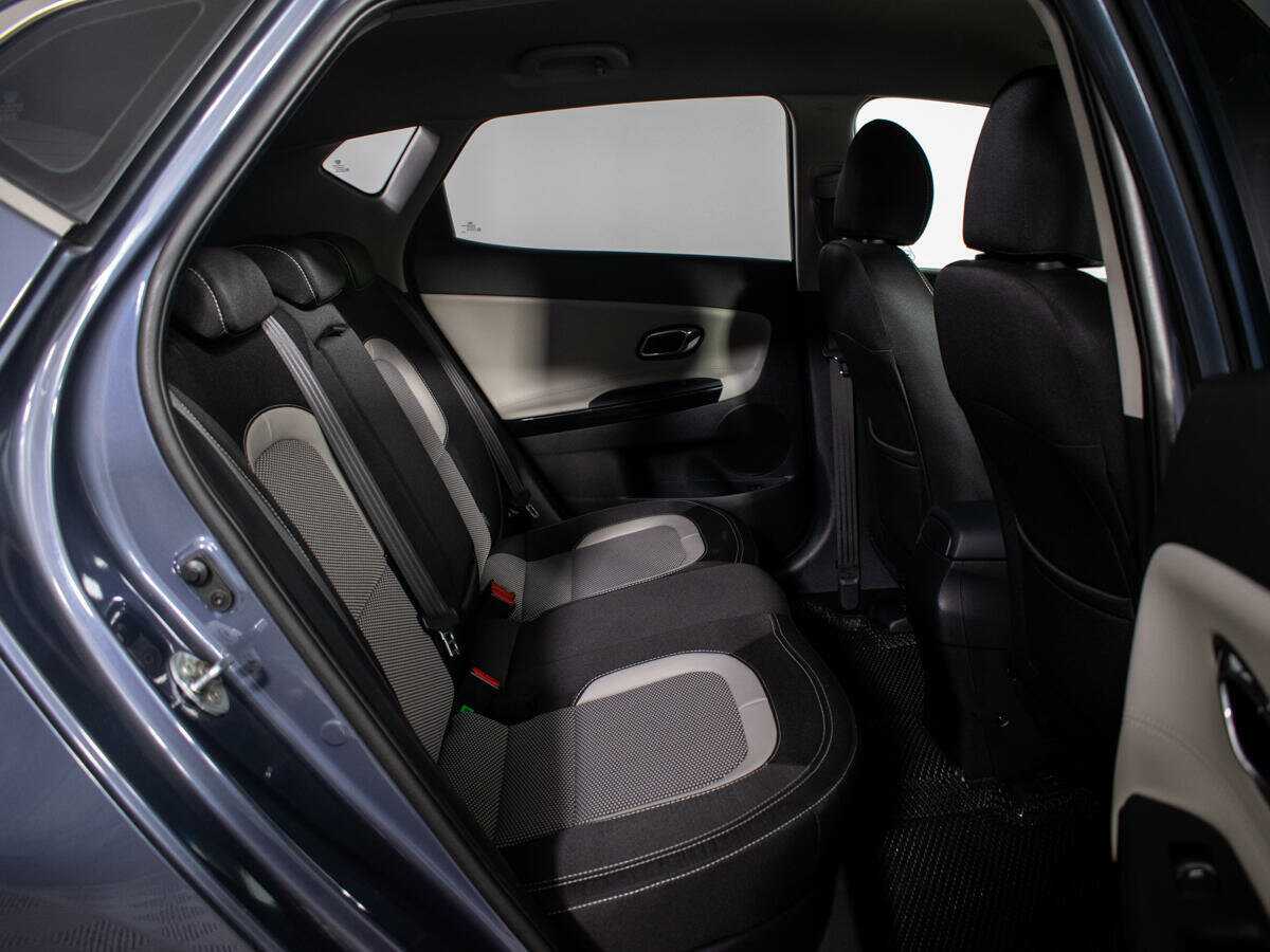 Купить Kia Ceed с пробегом. Фото: #9