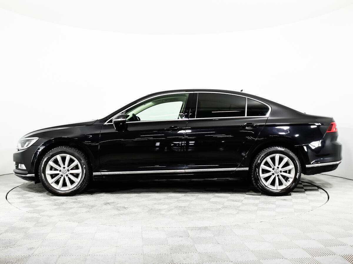 Купить Volkswagen Passat с пробегом. Фото: #7