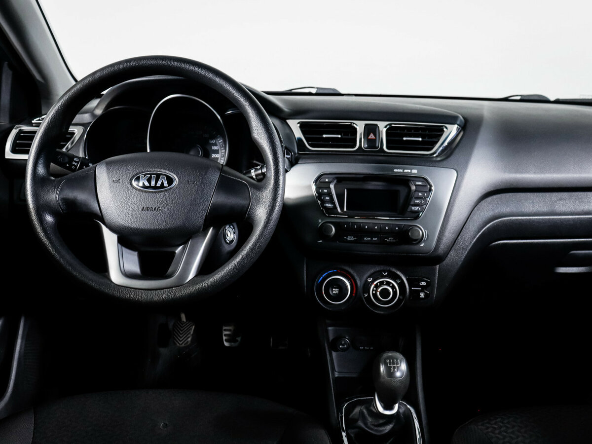 Купить Kia Rio с пробегом. Фото: #9