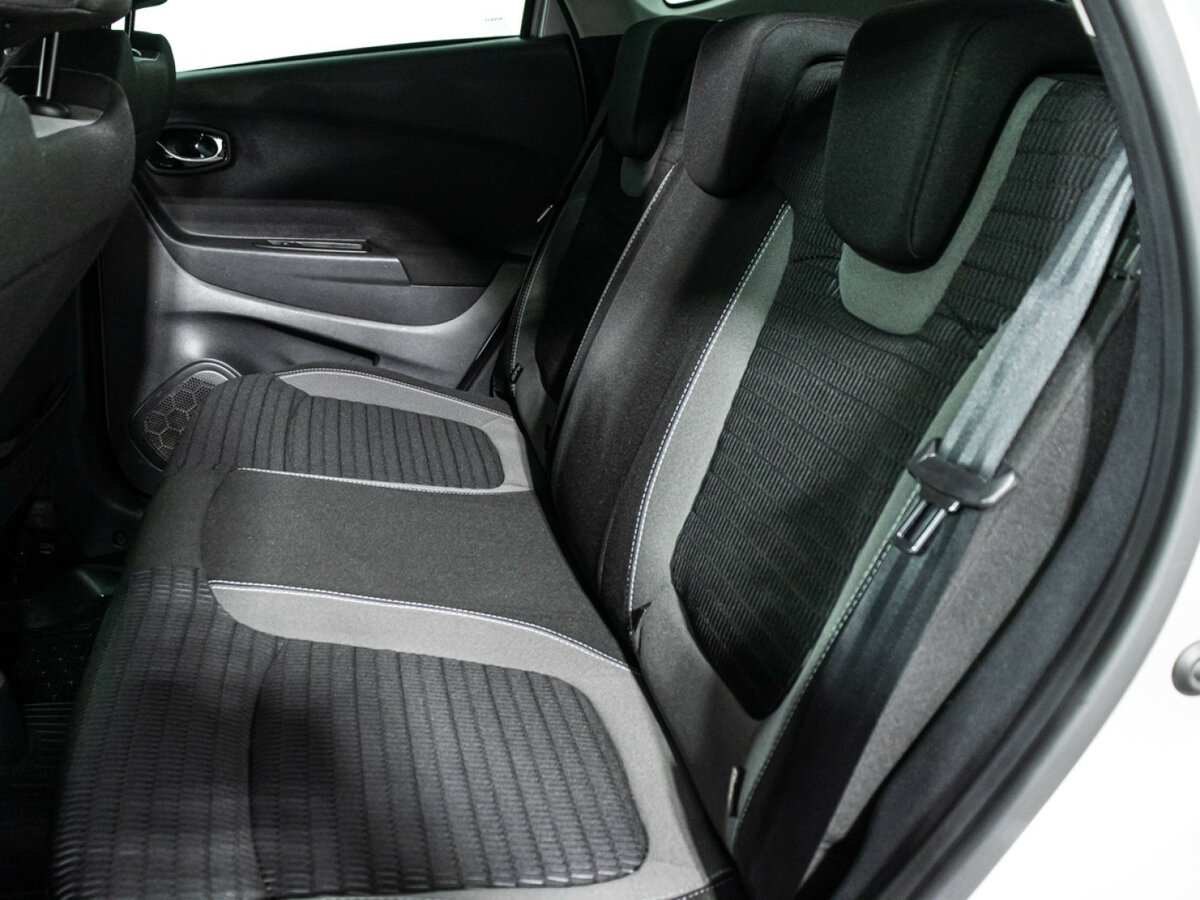 Купить Renault Kaptur с пробегом. Фото: #7