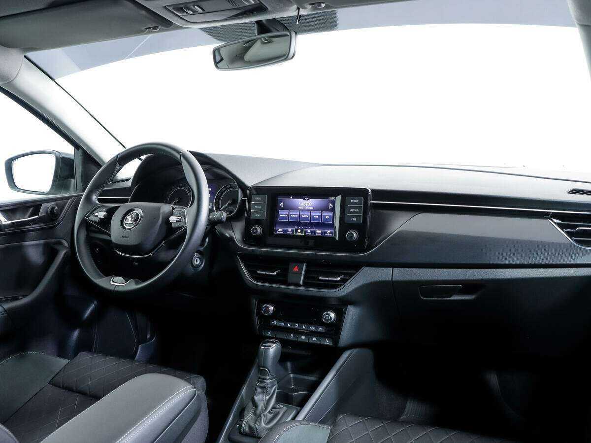 Купить Skoda Rapid с пробегом. Фото: #8