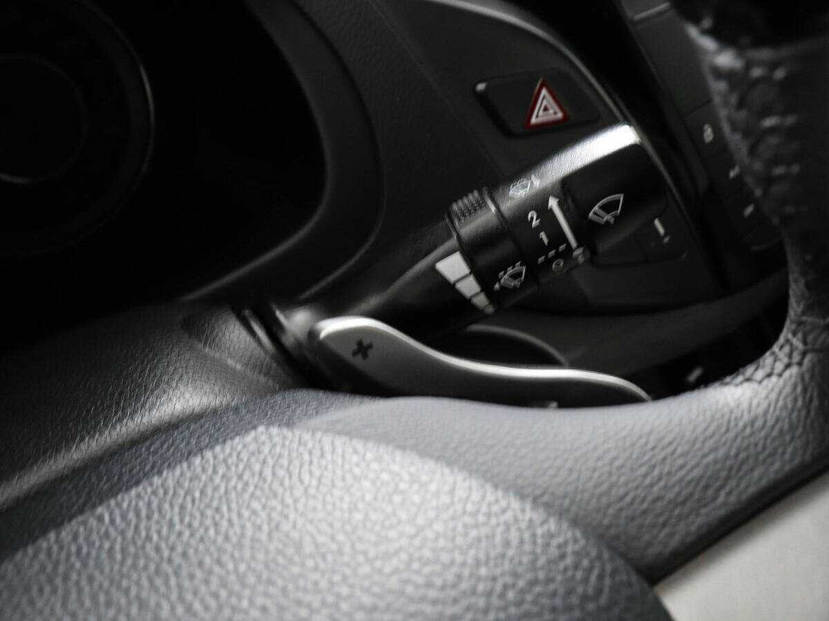 Купить Hyundai i40 с пробегом. Фото: #12