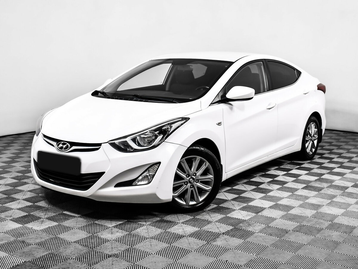 Купить Hyundai Elantra с пробегом. Посмотреть фото