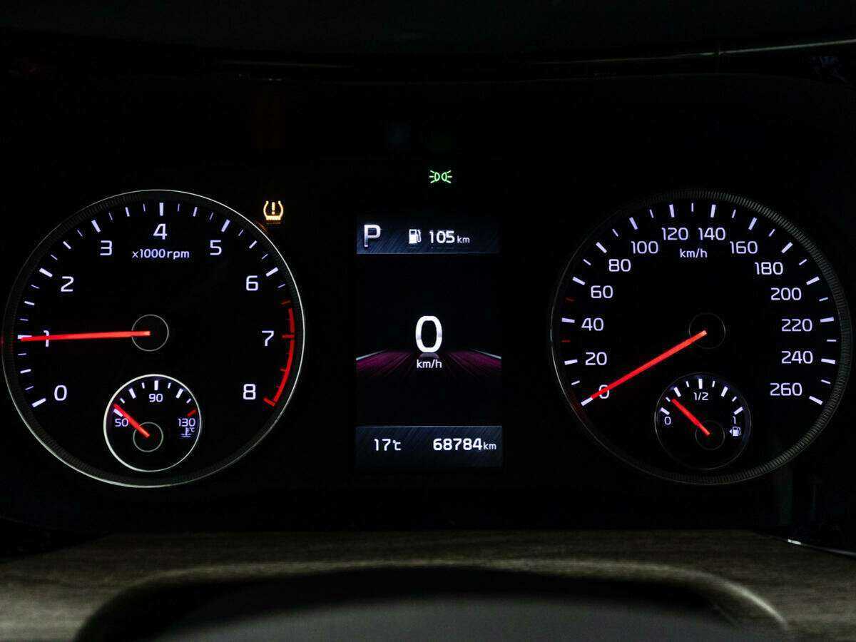 Купить Kia K5 с пробегом. Фото: #11