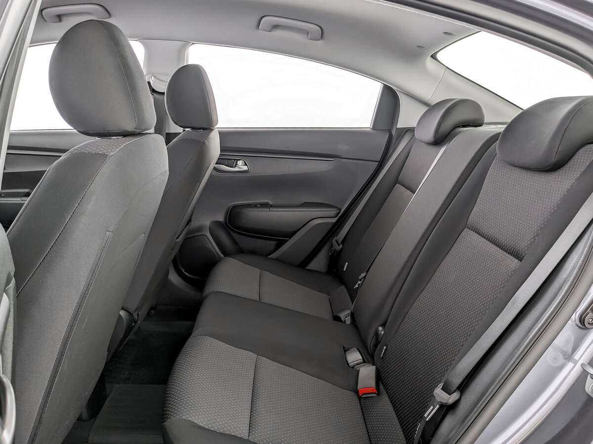 Купить Kia Rio с пробегом. Фото: #9