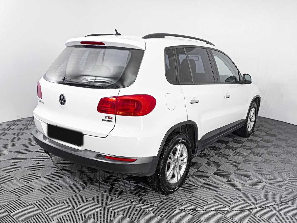 Купить Volkswagen Tiguan с пробегом. Фото: #4