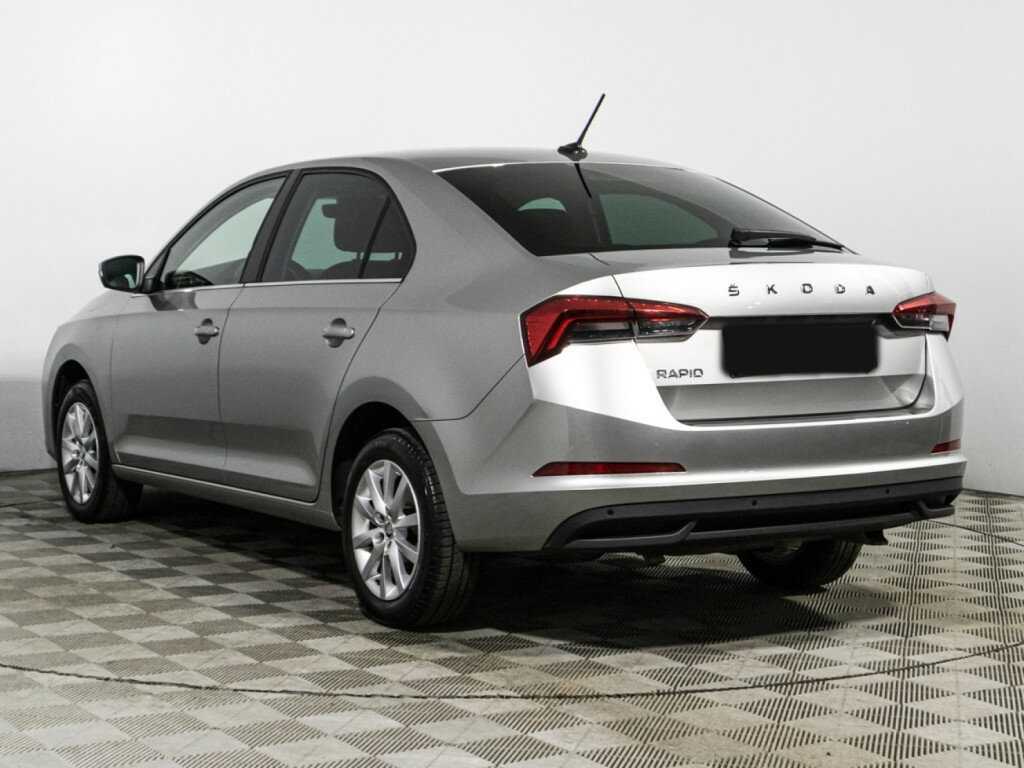 Купить Skoda Rapid с пробегом. Фото: #6